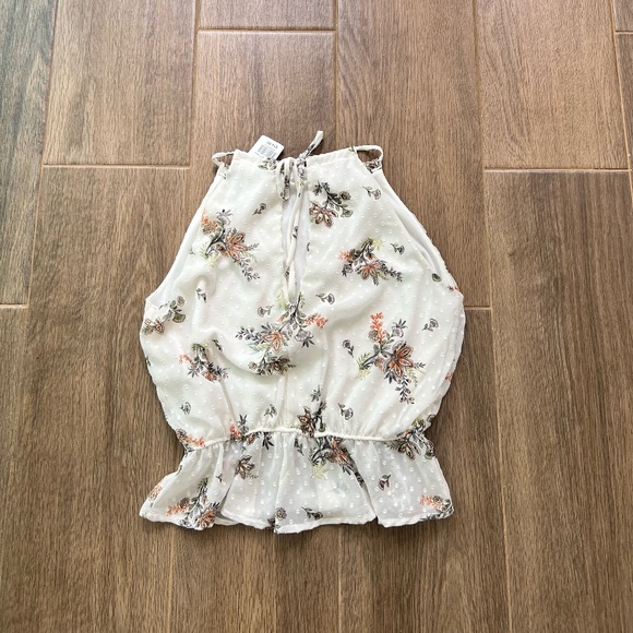 Top - Picture 2 of 3